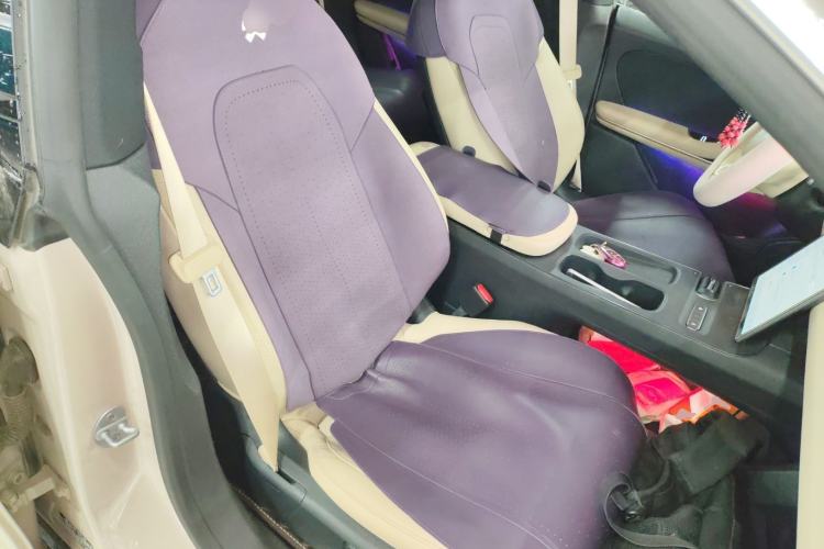 Used Nio ET5T 2024 75kWh Touring Right Front Seat
