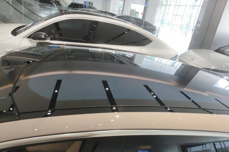 Used Nio ET5T 2024 75kWh Touring Roof