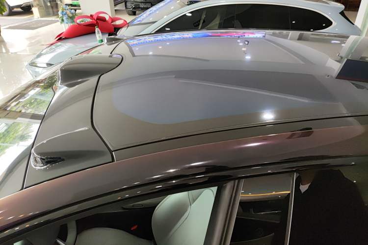 Used Nio ET5T 2024 75kWh Touring Roof