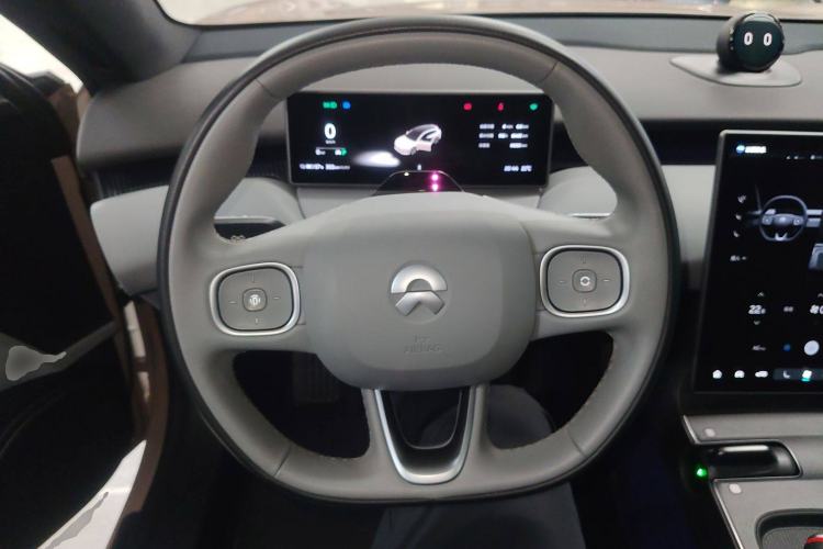 Used Nio ET5T 2024 75kWh Touring Steering Wheel
