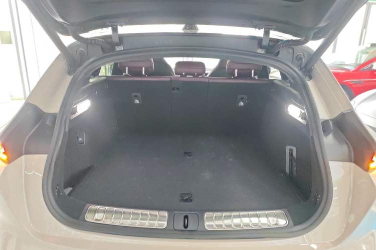 Used Nio ET5T 2024 75kWh Touring Trunk
