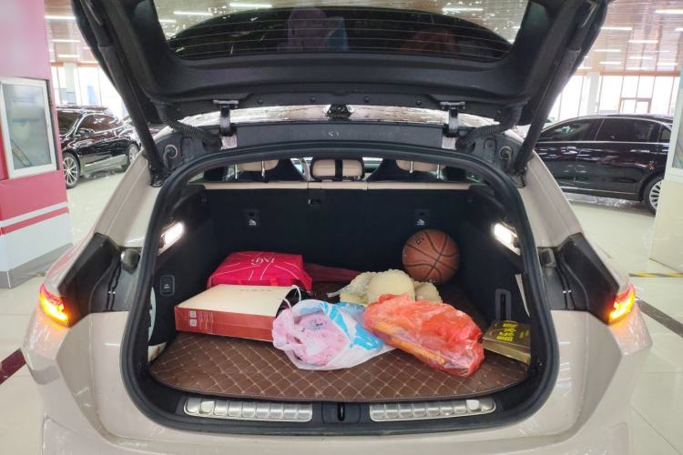 Used Nio ET5T 2024 75kWh Touring Trunk