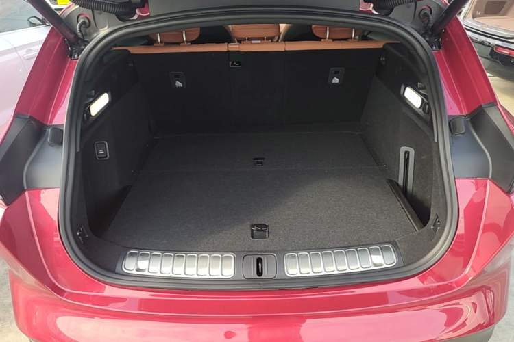 Used Nio ET5T 2024 75kWh Touring Trunk