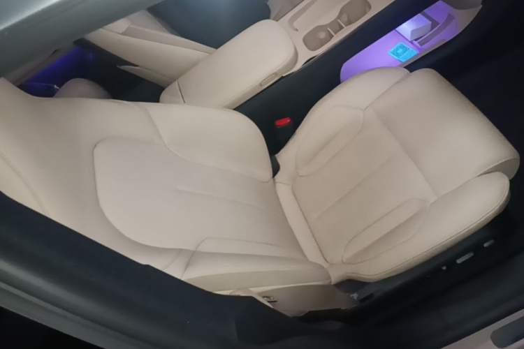 Used Nio ET5T 2024 75kWh Touring Right Front Seat