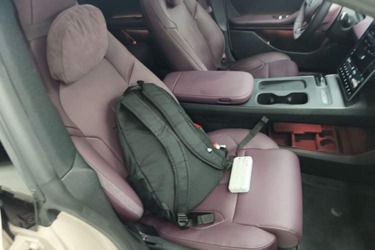 Used Nio ET5T 2024 75kWh Touring Right Front Seat