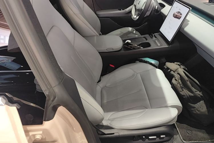 Used Nio ET5T 2024 75kWh Touring Right Front Seat