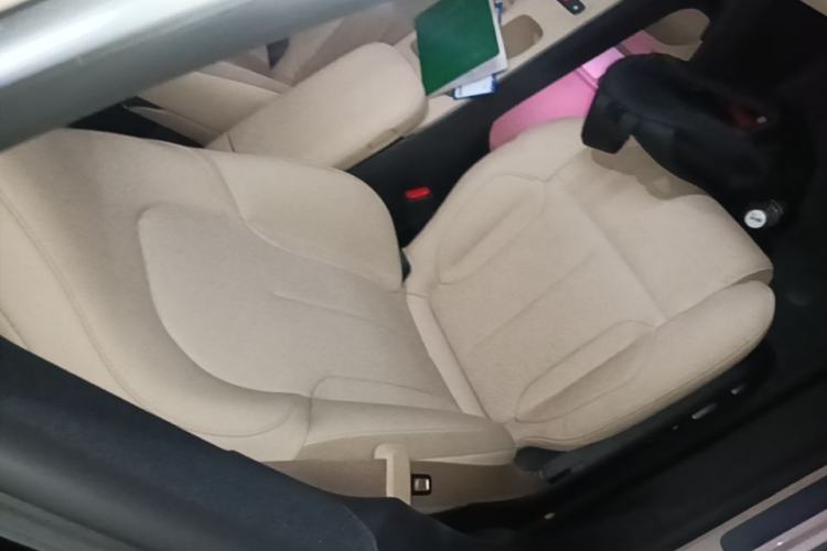 Used Nio ET5T 2024 75kWh Touring Right Front Seat