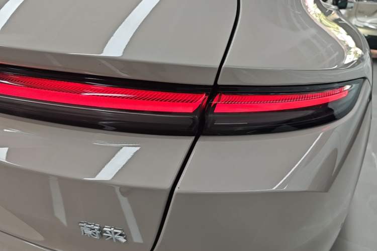 Used Nio ET5T 2024 75kWh Touring Right Rear Taillight