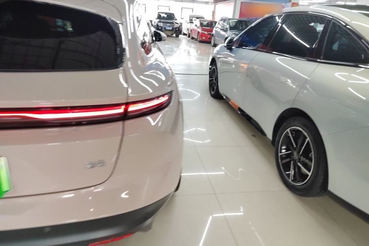 Used Nio ET5T 2024 75kWh Touring Right Rear Taillight