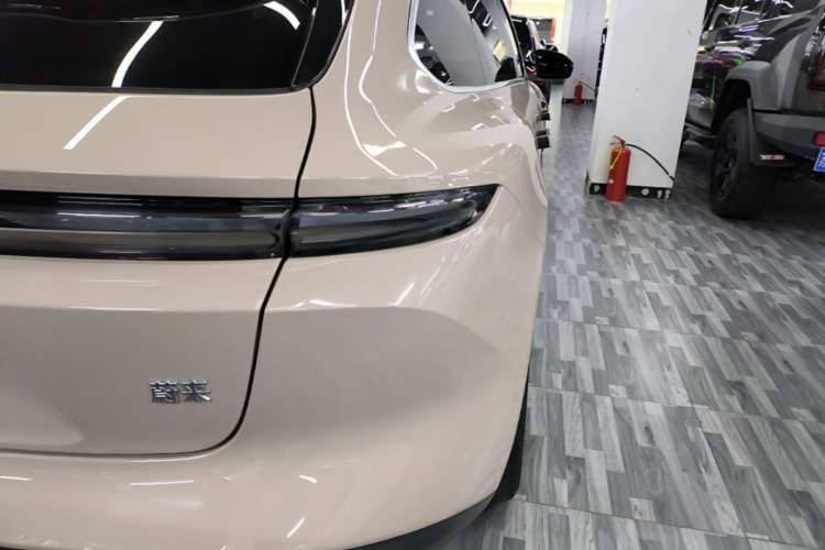 Used Nio ET5T 2024 75kWh Touring Right Rear Taillight