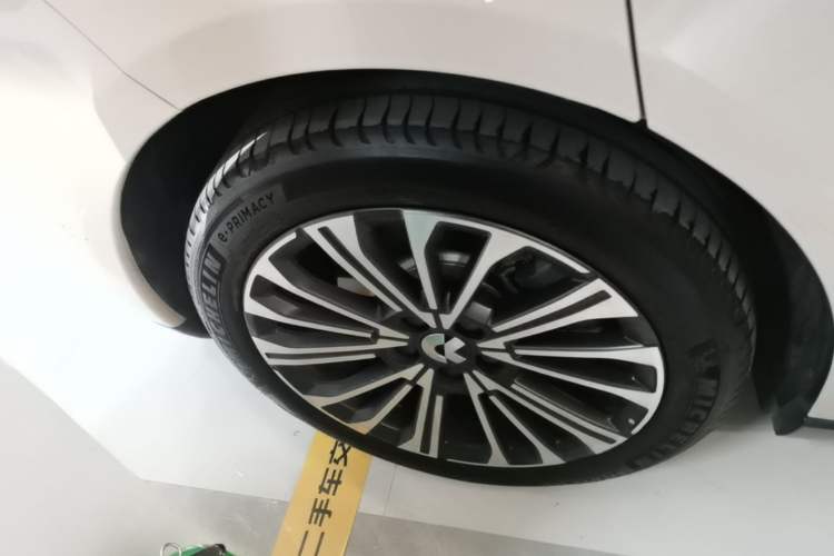 Used Nio ET5T 2024 75kWh Touring Right Rear Wheel Hub
