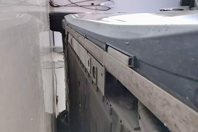 Used Nio ET5T 2024 75kWh Touring Right Side Sill