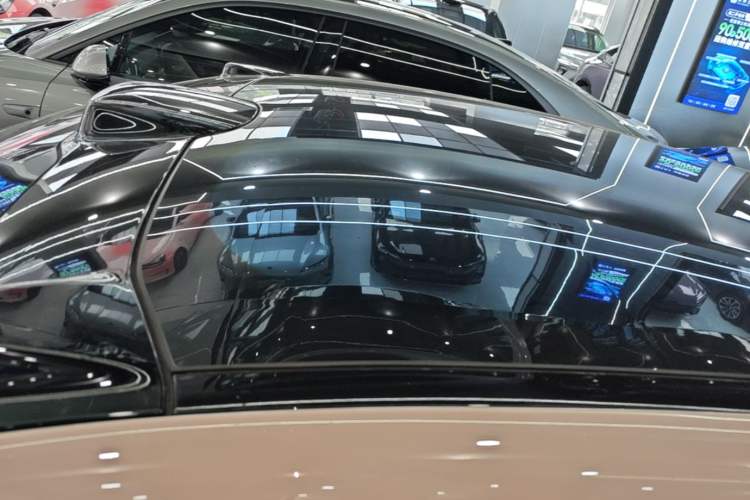 Used Nio ET5T 2024 75kWh Touring Roof