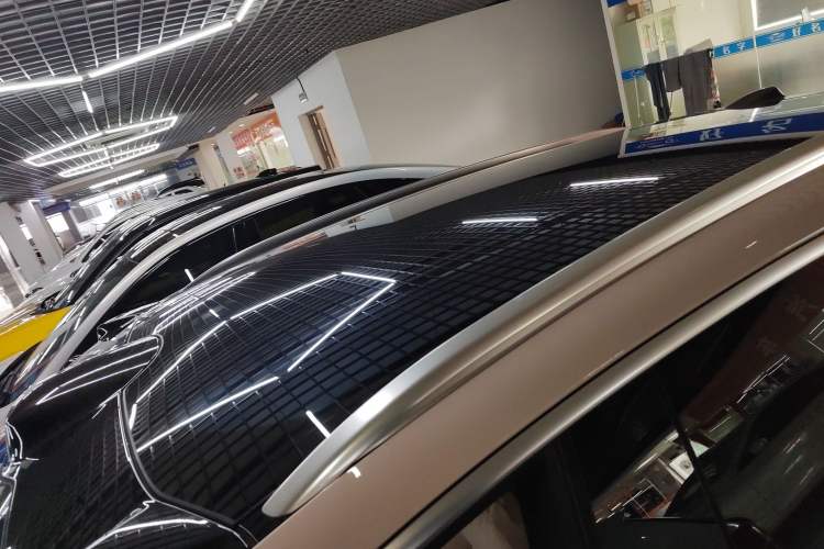 Used Nio ET5T 2024 75kWh Touring Roof