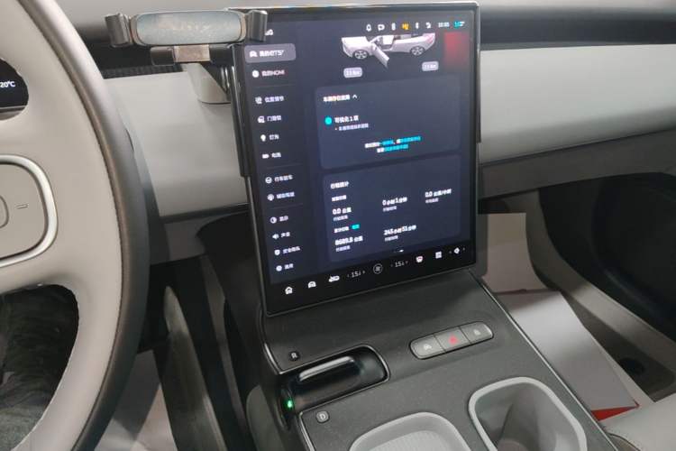 Used Nio ET5T 2024 75kWh Touring Audio And AC Panel