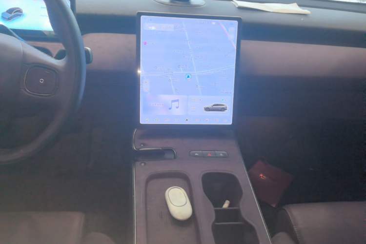 Used Nio ET5T 2024 75kWh Touring Audio And AC Panel