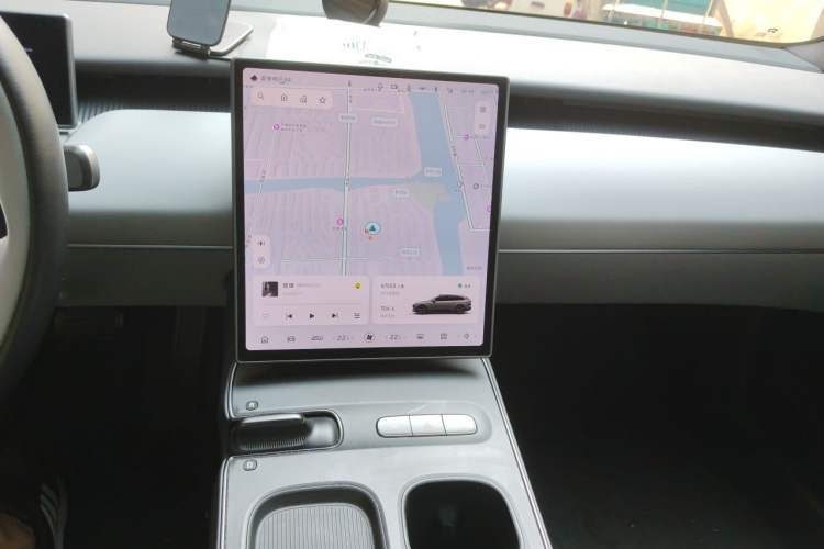 Used Nio ET5T 2024 75kWh Touring Audio And AC Panel