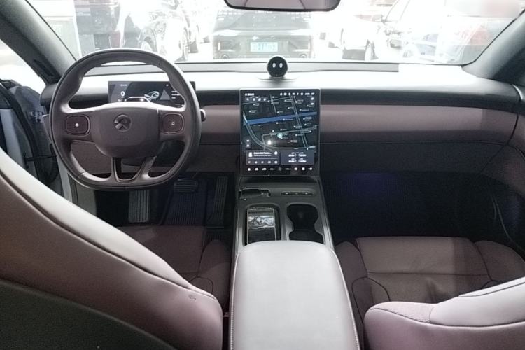 Used Nio ET5T 2024 75kWh Touring Center Console