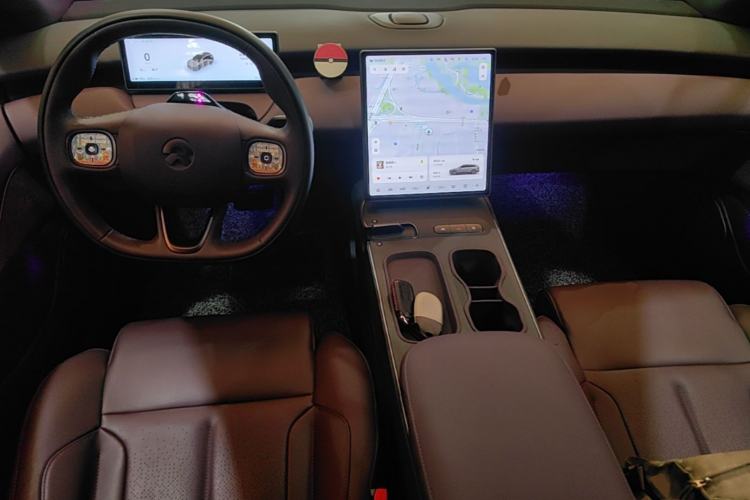 Used Nio ET5T 2024 75kWh Touring Center Console