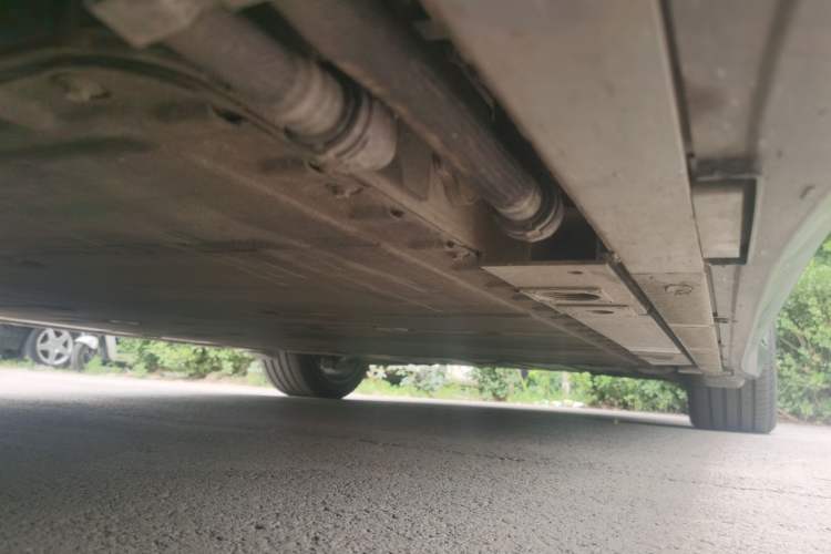 Used Nio ET5T 2024 75kWh Touring Chassis Front Left
