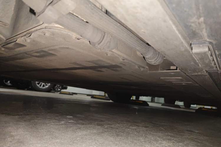 Used Nio ET5T 2024 75kWh Touring Chassis Front Left