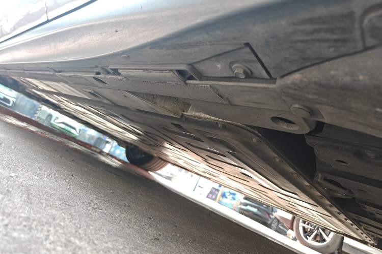 Used Nio ET5T 2024 75kWh Touring Chassis Rear Left
