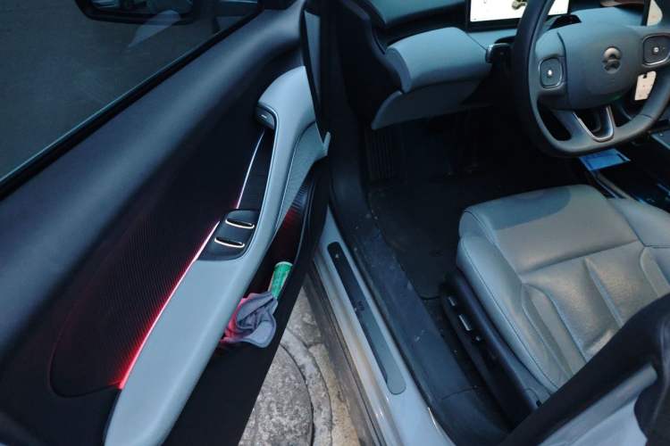 Used Nio ET5T 2024 75kWh Touring Driver Seat