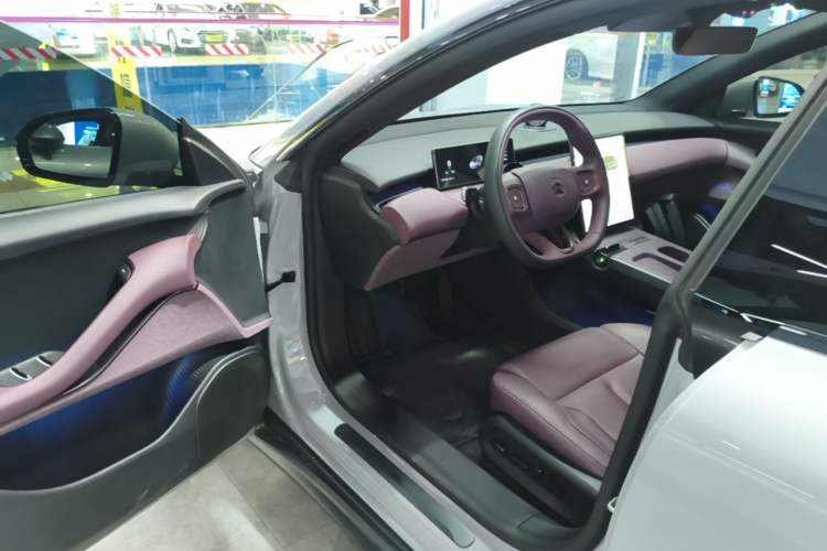 Used Nio ET5T 2024 75kWh Touring Driver Seat