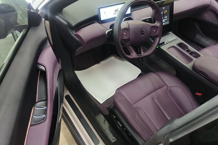 Used Nio ET5T 2024 75kWh Touring Driver Seat
