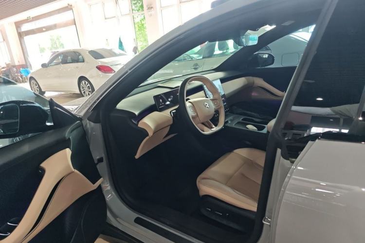 Used Nio ET5T 2024 75kWh Touring Driver Seat