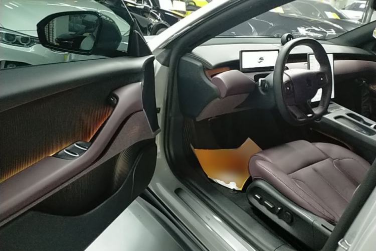 Used Nio ET5T 2024 75kWh Touring Driver Seat