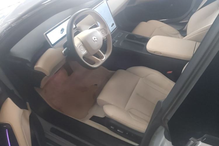 Used Nio ET5T 2024 75kWh Touring Driver Seat