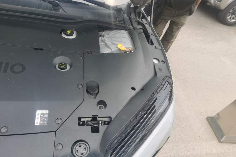 Used Nio ET5T 2024 75kWh Touring Engine Bay Left