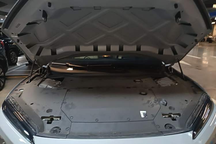Used Nio ET5T 2024 75kWh Touring Engine Bay