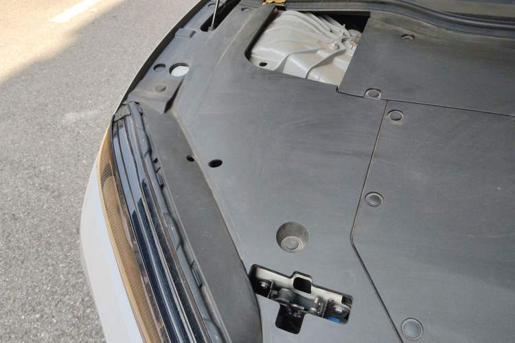 Used Nio ET5T 2024 75kWh Touring Engine Bay Right