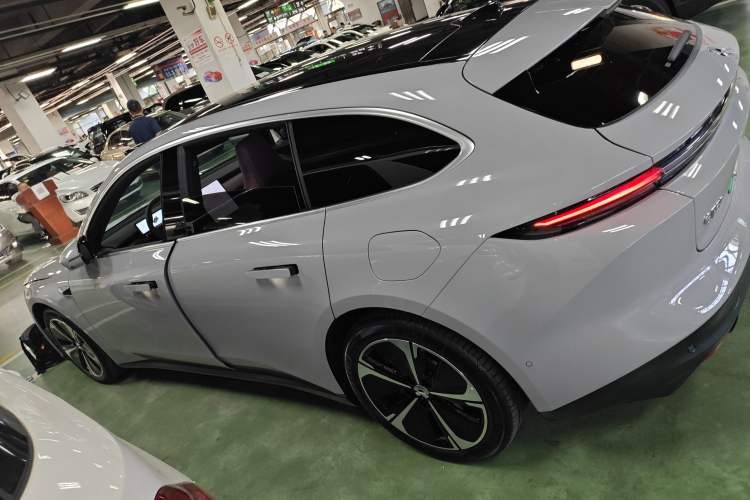 Used Nio ET5T 2024 75kWh Touring Exterior 3