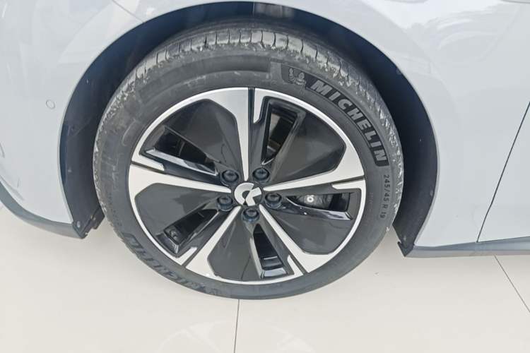 Used Nio ET5T 2024 75kWh Touring Exterior 4