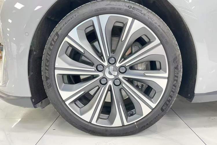 Used Nio ET5T 2024 75kWh Touring Exterior 7