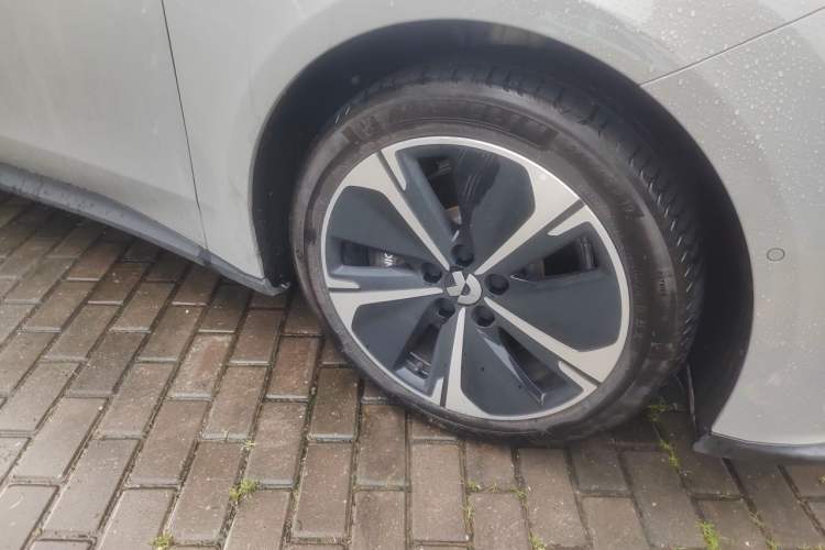 Used Nio ET5T 2024 75kWh Touring Exterior 7