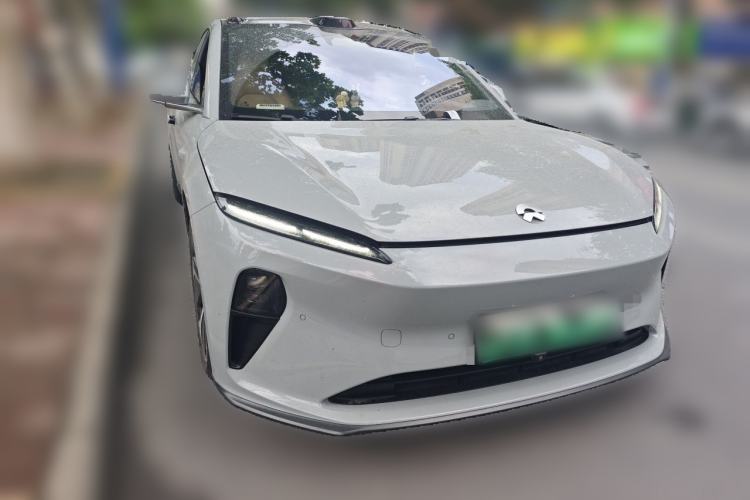 Used Nio ET5T 2024 100kWh Touring Front Right 45 Deg