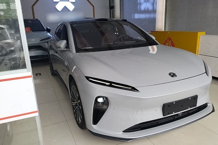 Used Nio ET5T 2024 75kWh Touring Front Right 45 Deg