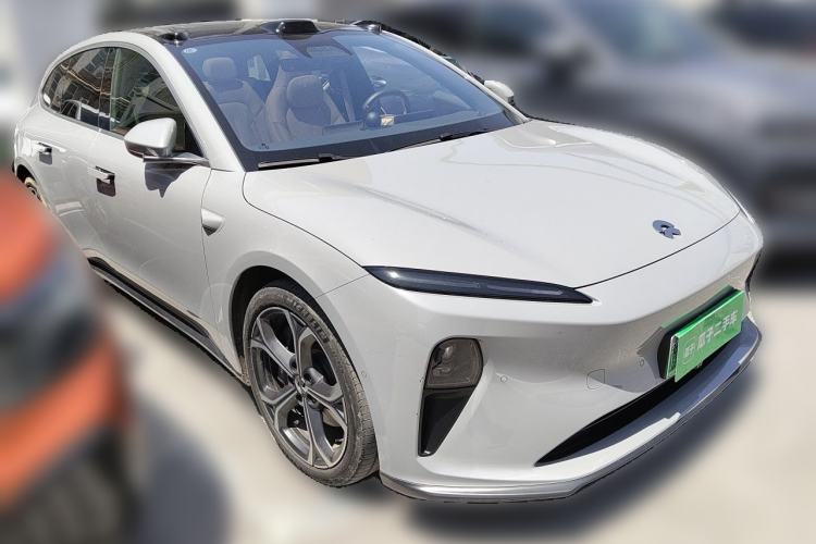 Used Nio ET5T 2024 75kWh Touring Front Right 45 Deg