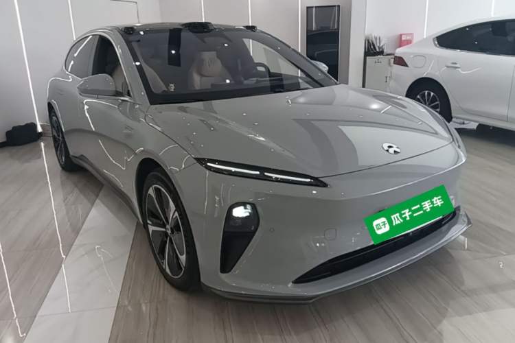 Used Nio ET5T 2024 75kWh Touring Front Right 45 Deg
