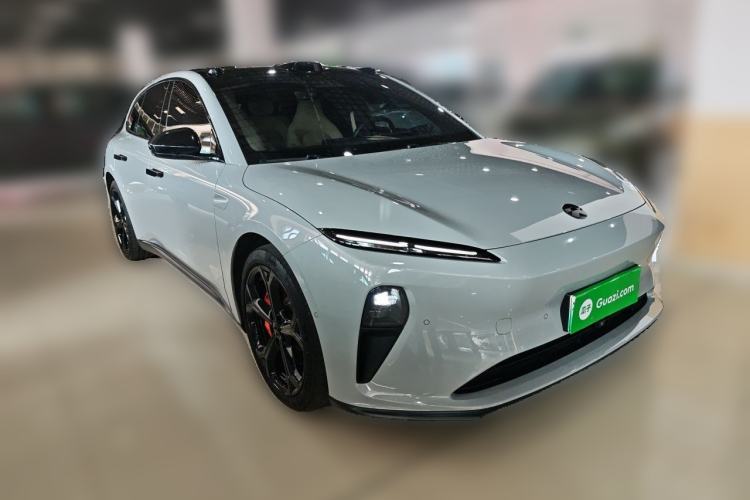 Used Nio ET5T 2024 75kWh Touring Front Right 45 Deg