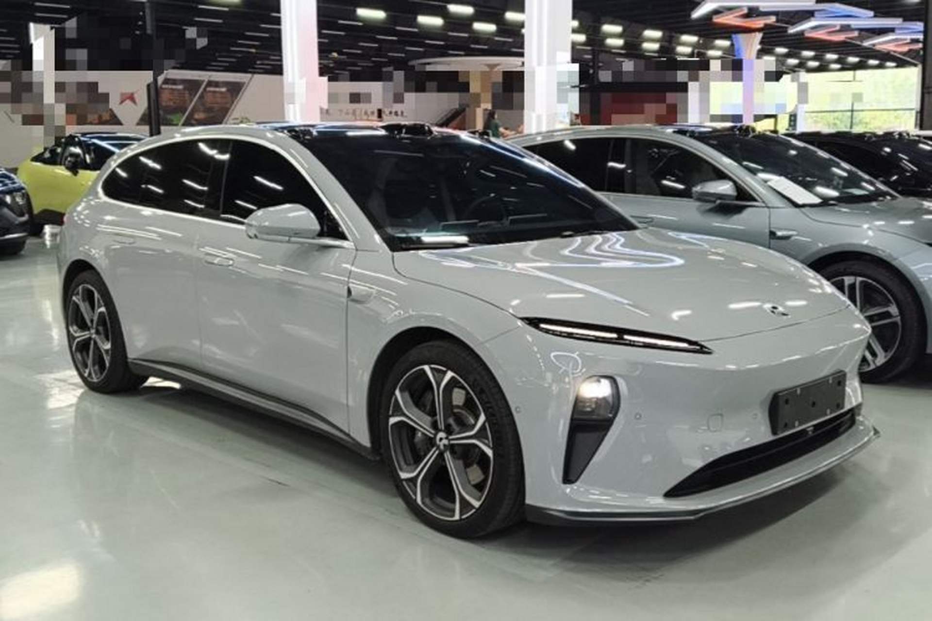 Used Nio ET5T 2024 75kWh Touring Front Right 45 Deg