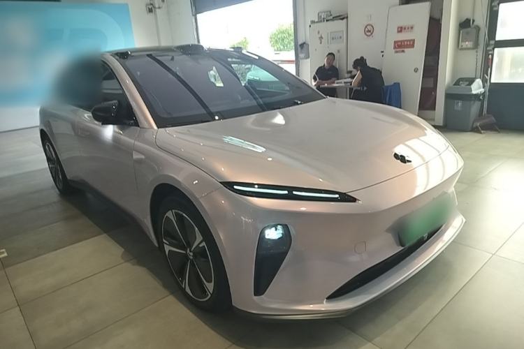 Used Nio ET5T 2024 75kWh Touring Front Right 45 Deg