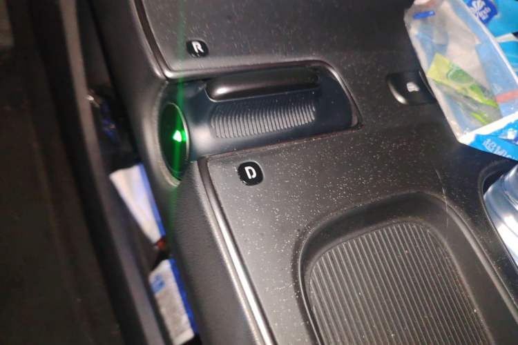 Used Nio ET5T 2024 75kWh Touring Gear Lever