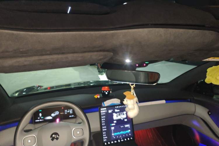 Used Nio ET5T 2024 75kWh Touring Headliner