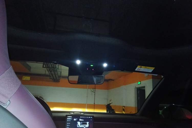 Used Nio ET5T 2024 75kWh Touring Headliner