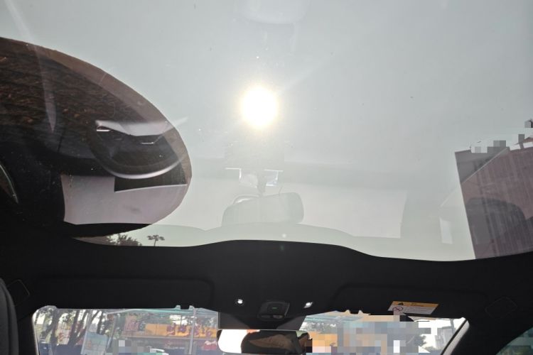 Used Nio ET5T 2024 75kWh Touring Headliner